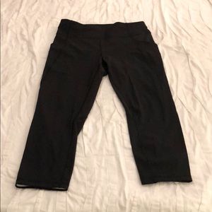 Lululemon Sz. 10 Black Time to Sweat Crop 23”